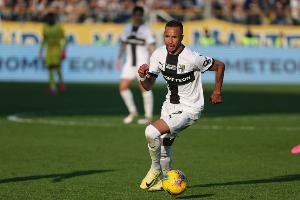 星空体育官网-埃尔纳尼：帕尔马劫富济贫？我们始终以同等强度面对每个对手